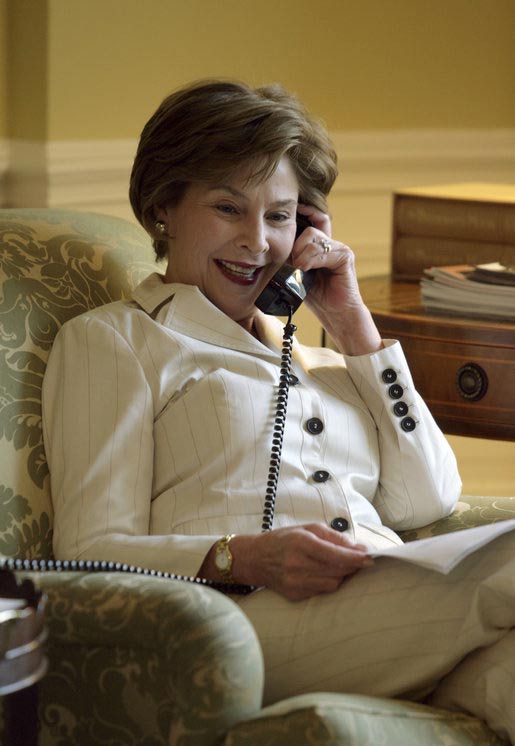 First Lady Calls Teacher-Astronaut Barbara Morgan